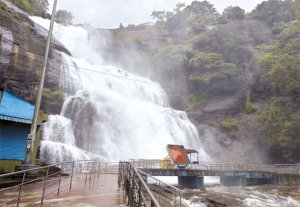 மேற்குத் தொடர்ச்சி மலையில் கனமழை: சேர்வலாறு அணை நீர்மட்டம் ஒரே நாளில் 25 அடி உயர்வு!